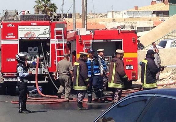 الدفاع المدني يخمد حريق محول كهرباء رئيسي في الزرقاء