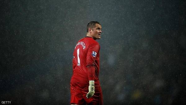 حارس دولي لم يجد ناد فاعتزل