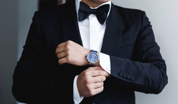 احذروا صاحب البدلة