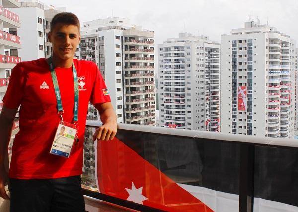 احراز رقم جديد للسباح الاردني بقله في بطولة العالم