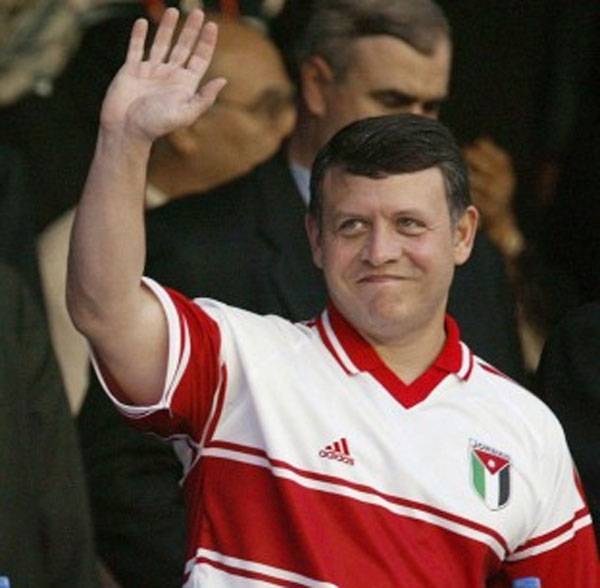 الملك والملكة: للفيصلي يعطيكم العافية