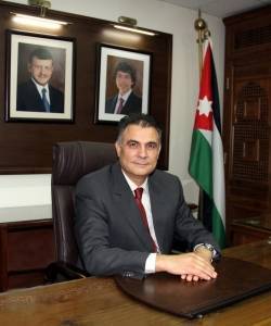 منح دراسية كاملة لهؤلاء الطلبة