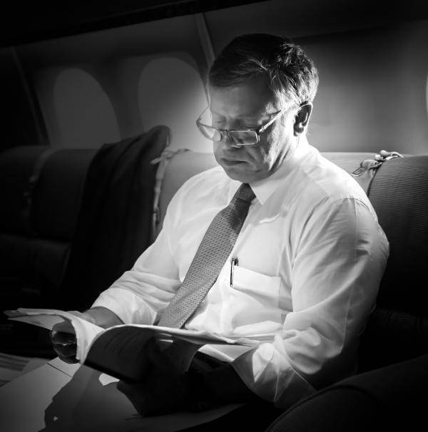 مأساة القطارين وشغب جمهور الفيصلي محور اتصال الملك بالسيسي