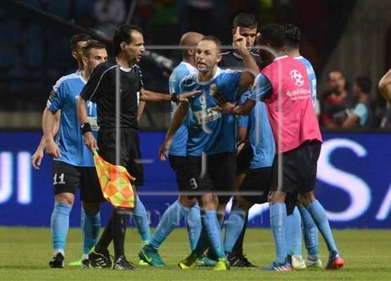 حكم الراية المساعد بمباراة الفيصلي والترجي: يعترف بالخطأ ويتحمل المسؤولية عن هدف التسلل