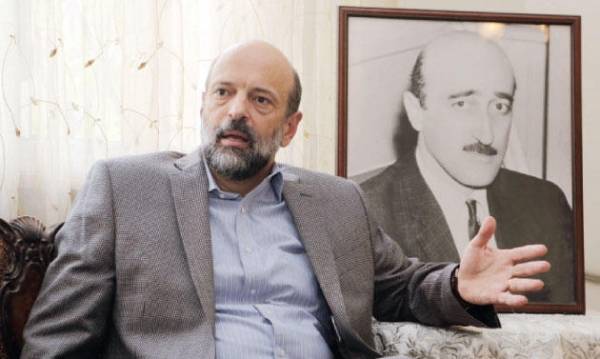 من هو المقصود بكلام الرزاز في مداخلته الساخنة؟