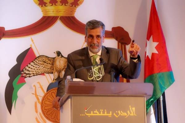 لماذا تراجعت نبرة الثقة الزائدة في خطاب الهيئة المستقلة للانتخاب وكيف جرى استبدال الخطة أ بالخطة ب في الربع ساعة الأخيرة؟