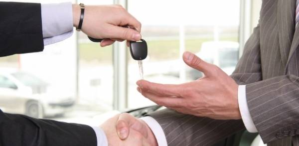 دراسة :كم ساعة عمل يحتاج المواطن الاردني لشراء سيارة؟