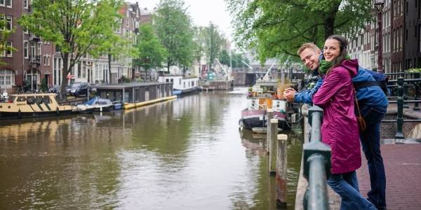 أميركا مصنع الأثرياء.. فنزويلا أرض الحسناوات .. إليك ما تشتهر به شعوب العالم