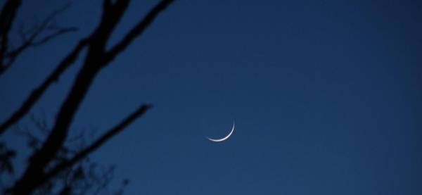 العيد الخميس أو الجمعة.. السعودية تدعو لتحري هلال ذي الحجة