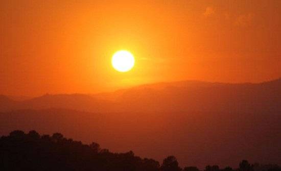 الإثنين : انخفاض درجات الحرارة وأجواء معتدلة