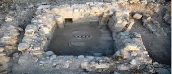 إكتشاف موقع أثري غرب إربد