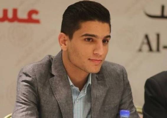 محمد عساف يصور جلسة عناية بالبشرة.. وردود فعل لاذعة من الجمهور؟