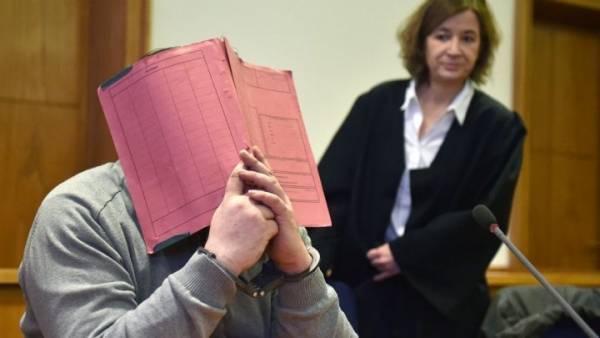 ألمانيا: ممرض أجهز على عشرات المرضى لقتل الملل!