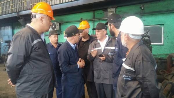 النقابة العامة للعاملين في المناجم والتعدين  فرع الزرقاء تشكر الطراونة ومجلس ادارته