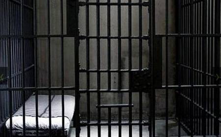 الزرقاء ... الإفراج عن (32) موقوفاً ادارياً بمناسبة العيد