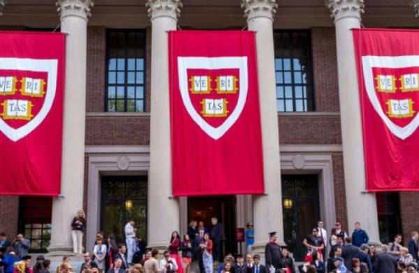 جامعة واحدة تخرج فيها 17 مليارديراً.. تعرَّف عليها