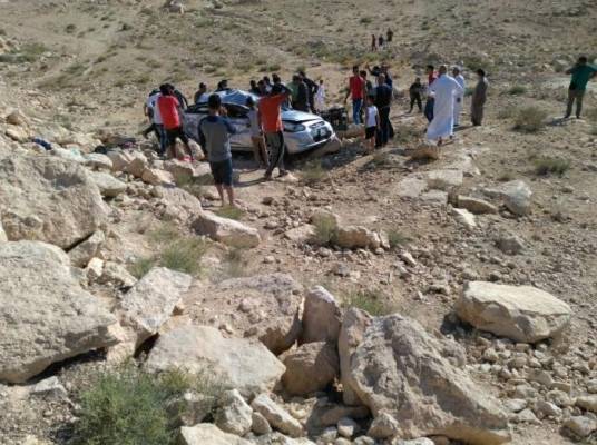 وفاة عشرينية وإصابة 6 آخرين بتدهور مركبة في سواقة