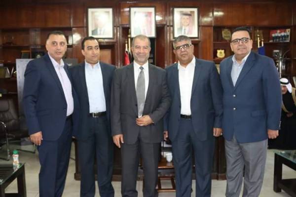 كتلة الأقصى تزور بلدية الزرقاء وتساند أبو السكر في مهمته