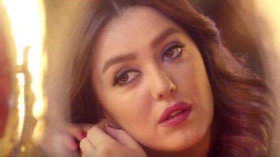 كندة علوش تنشر صورة رومانسية تجمعها بعمرو يوسف