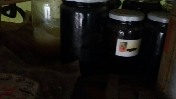 ضبط واتلاف طن ونصف من الحبوب  المنشطه للجنس في الزرقاء