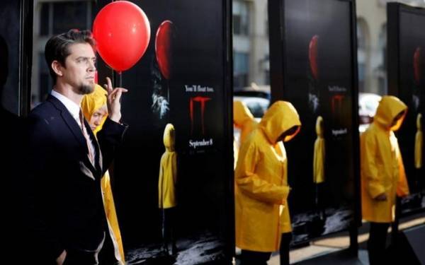 فيلم الرعب (إت) يتصدر إيرادات السينما في أمريكا الشمالية