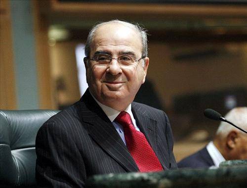 طاهر المصري يبدأ بإعداد مذكراته الشخصية