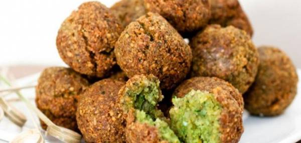 تسمم 20 شخصاً تناولوا الفلافل في صويلح