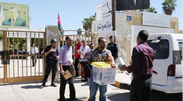 تحليل إحصائي لهوية 99 رئيساً فازوا في انتخابات البلديات: السيطرة لمتقاعدين عسكريين ثم مقاولين والتصويت ذكوري