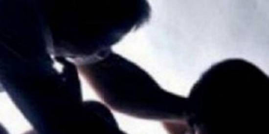 عثرت على والدها الغائب منذ طفولتها، فتحوّلت فرحتها إلى كارثة!