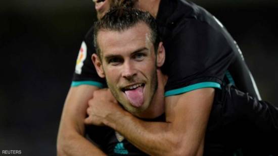 لمن أخرج غاريث بيل لسانه عندما احتفل بالهدف؟