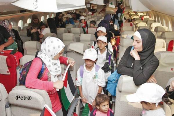 قصص نجاة من الموت.. أردنيون يروون معاناتهم مع إعصار إيرما