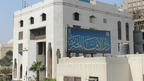 شاهد أغرب وأطرف الفتاوى في مصر.. ومن قالها