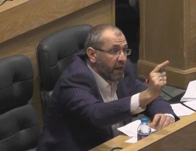 النائب بينو لـٍ هلسة: كيف قبلت هذا العطاء!