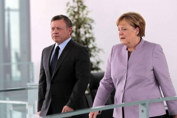 الملك يهنئ ميركل بإعادة انتخابها لولاية رابعة