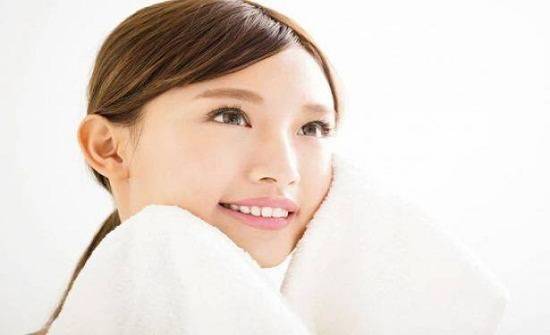 ماذا تفعل المرأة اليابانية لتظهر أصغر بـ10 سنوات من عمرها؟