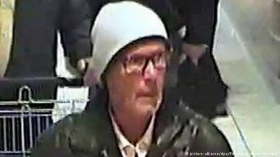 مجهول يهدد بتسميم ألمانيا كلها وبدأ بحليب الأطفال!