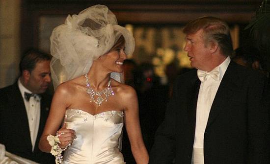 “ميلانيا بصقت عليه وإيفانكا تحتقره” .. تسجيلات مثيرة لترامب عن ليلة دخلته وكيف كان أداؤه!