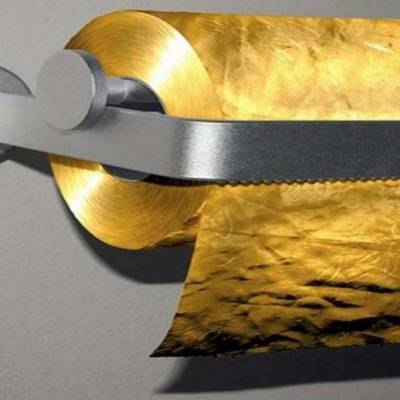 اكتشاف غريب.. دولة أوربية تضخ ذهبا بمليوني دولار في مراحيضها!