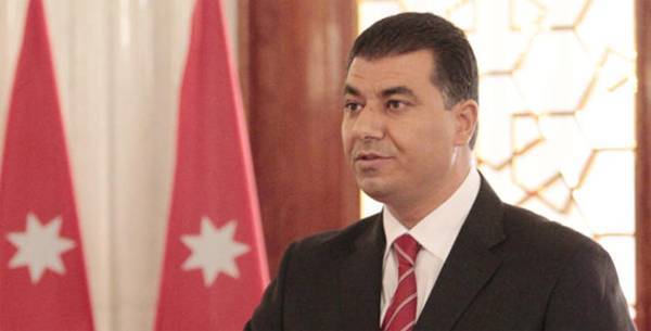 حنيفات يؤكد بدء موسم عصر الزيتون