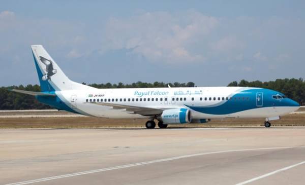 بداية عمان تقرر تصفية شركة الصقر الملكي للطيران اجباريا