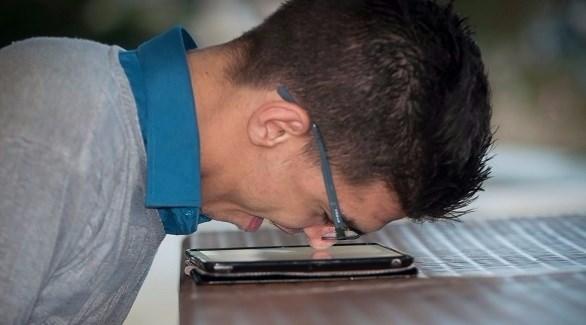 رواية تٌكتب بـالأنف بتوقيع مصاب بـالشلل