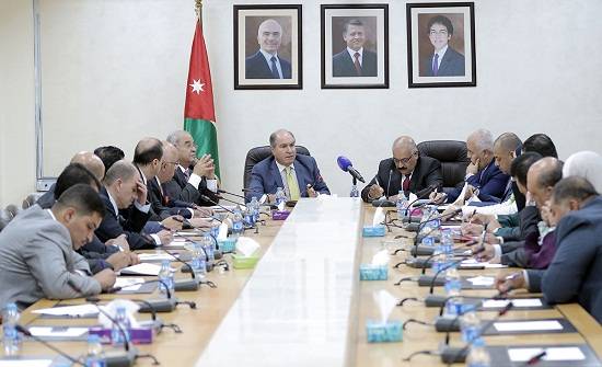 رئيس الوزراء يلتقي كتلة التجديد النيابية