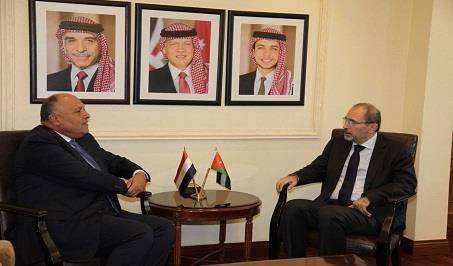 الصفدي يضع نظيره المصري بصورة الاتفاق الثلاثي الأردني الأميركي الروسي