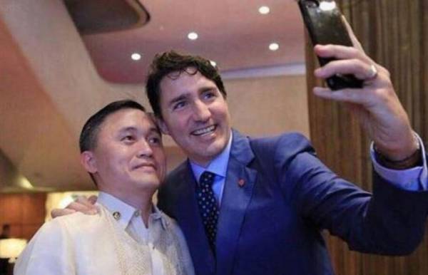 مجنون سيلفي في قصر الرئيس الفلبيني.. كيف اغتنم فرصة وجود ترامب