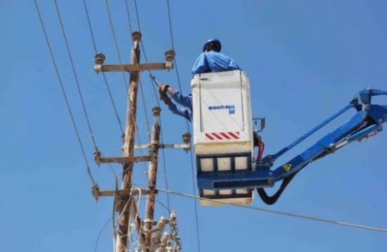 استكمال إعادة التيار الكهربائي بعد اصلاح محطة القادسية