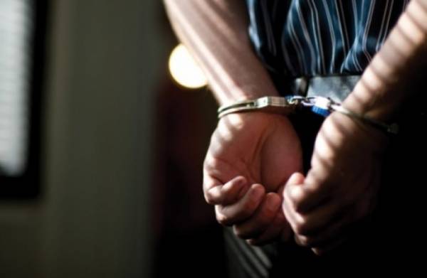 القبض على مطلوب بحقه 26 طلبا في البادية الشمالية