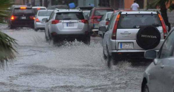 أزمة سير خانقة وتكتيك عال من رجال السير
