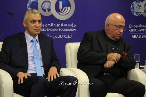 شهار كتاب تنمية الوعي السياسي في الجامعات للدكتور العموش