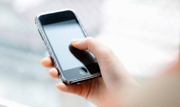 الاتصالات تطلق حملات لتوثيق خطوط الهواتف المدفوعة مسبقاً