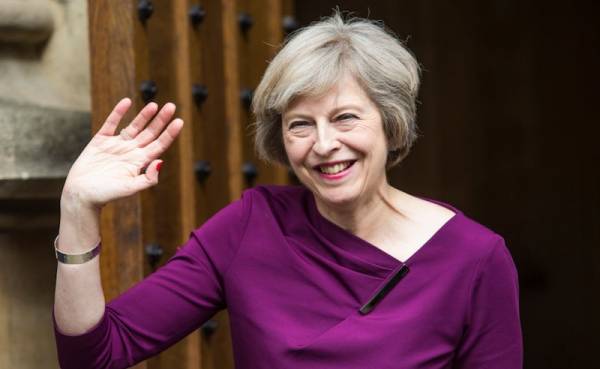 رئيسة الوزراء البريطانية تبدأ زيارة عمل للمملكة غدا